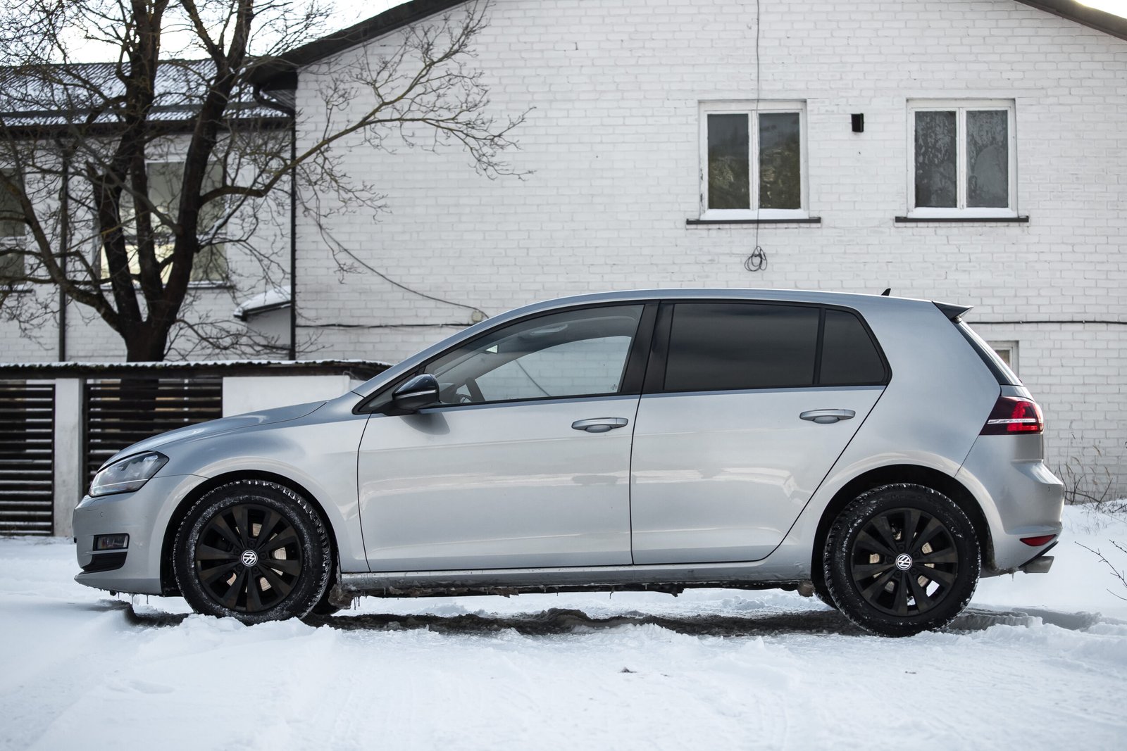 
								VW GOLF 7 SPORT 1.6D AUTOMATS full									