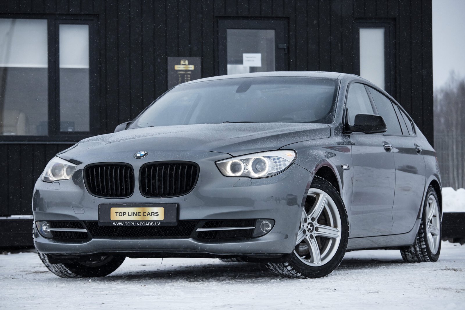 
								BMW GT 530D 180KW full									