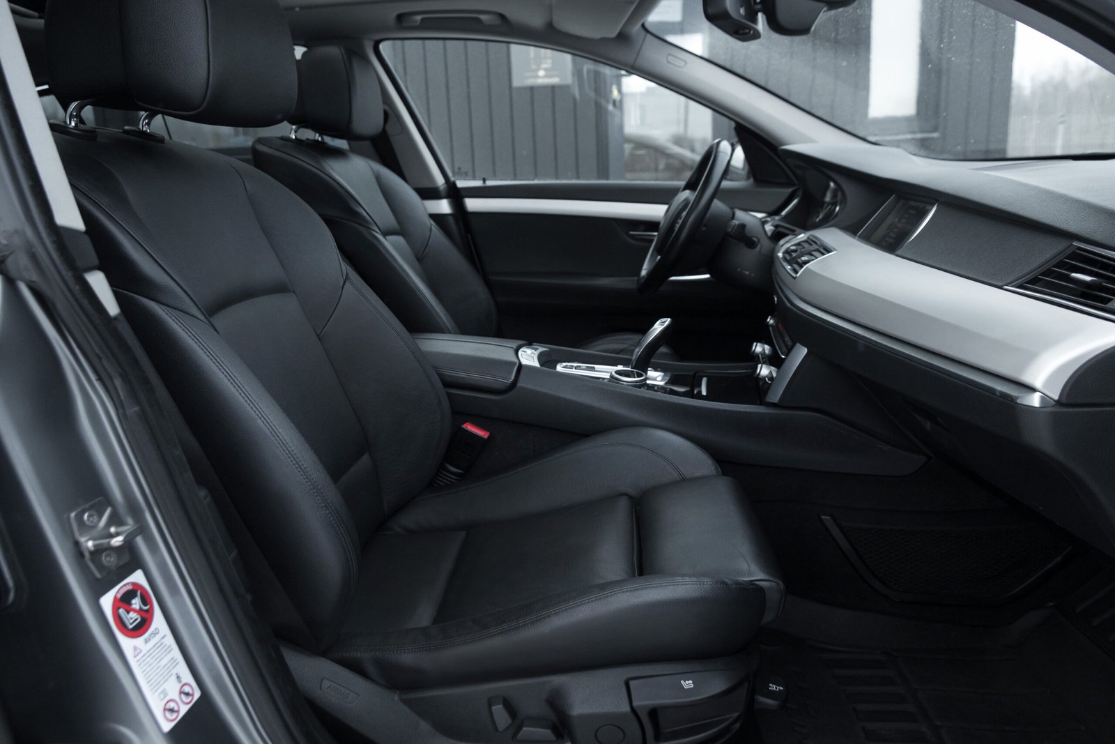 
								BMW GT 530D 180KW full									