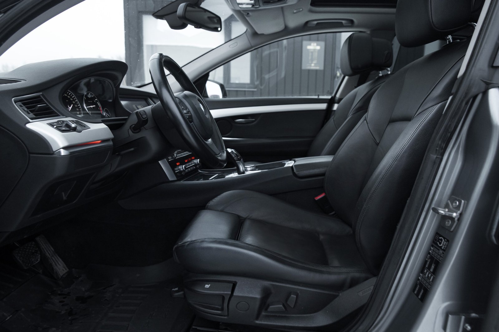 
								BMW GT 530D 180KW full									