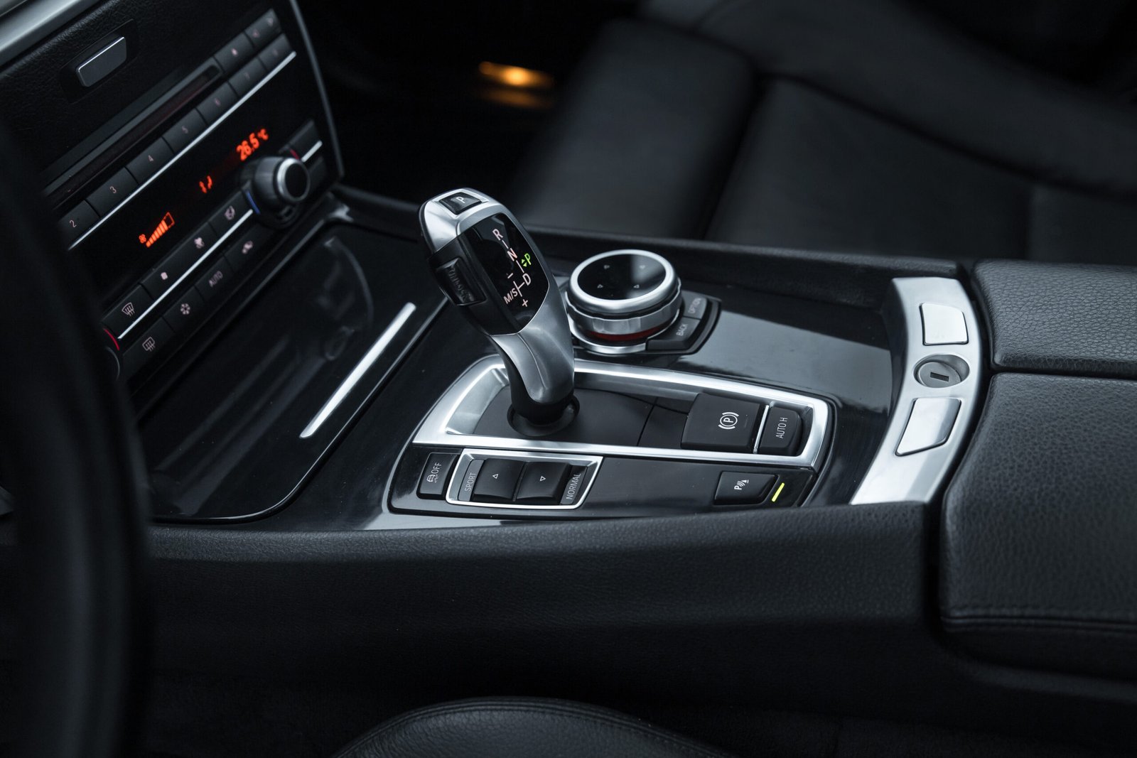 
								BMW GT 530D 180KW full									