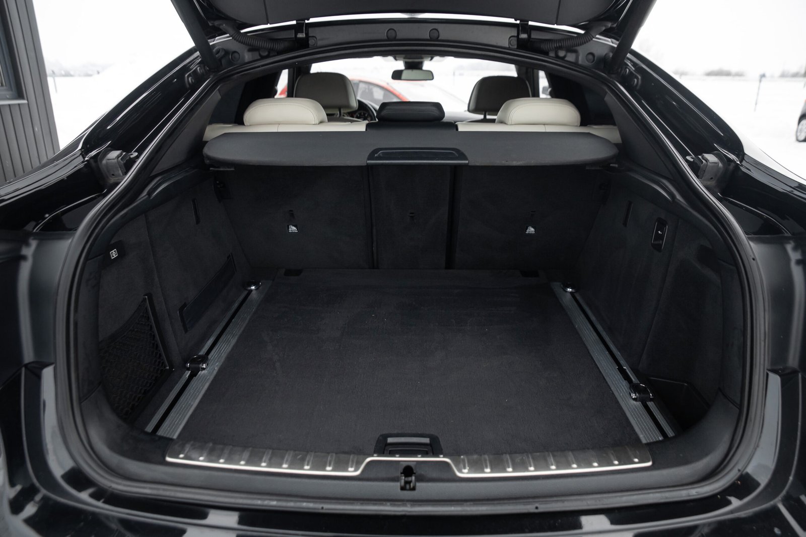 
								BMW X6 3.0D 190KW F16 M-SPORPAKET full									