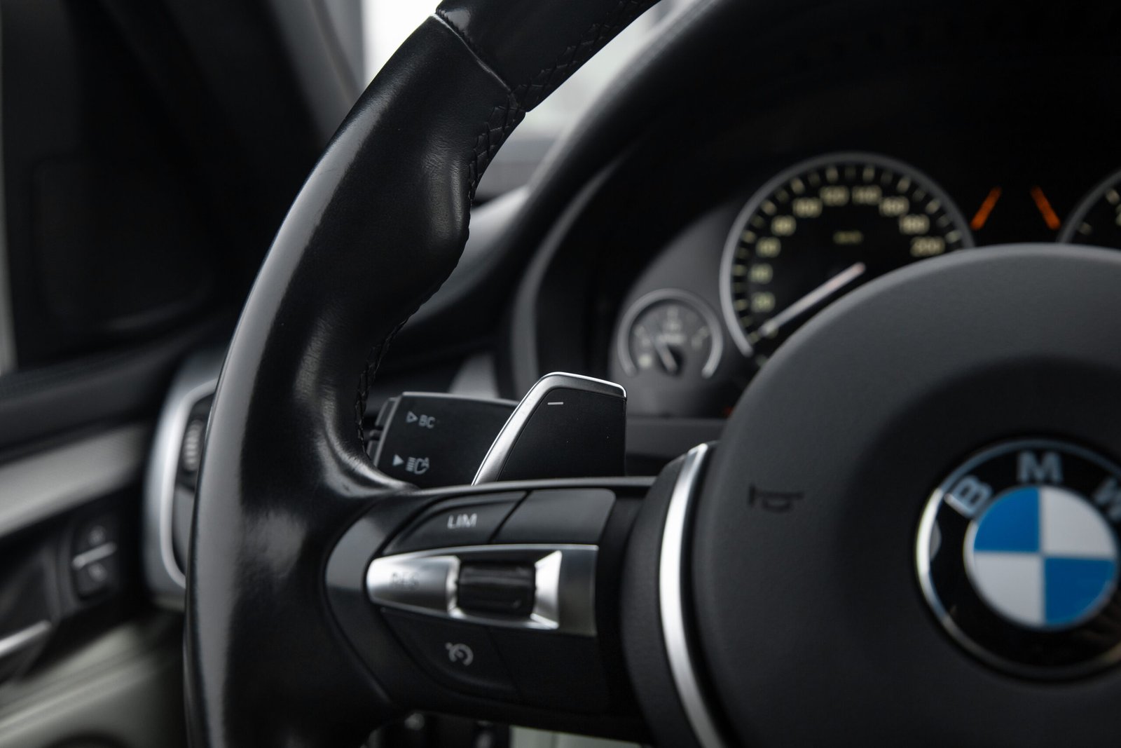 
								BMW X6 3.0D 190KW F16 M-SPORPAKET full									