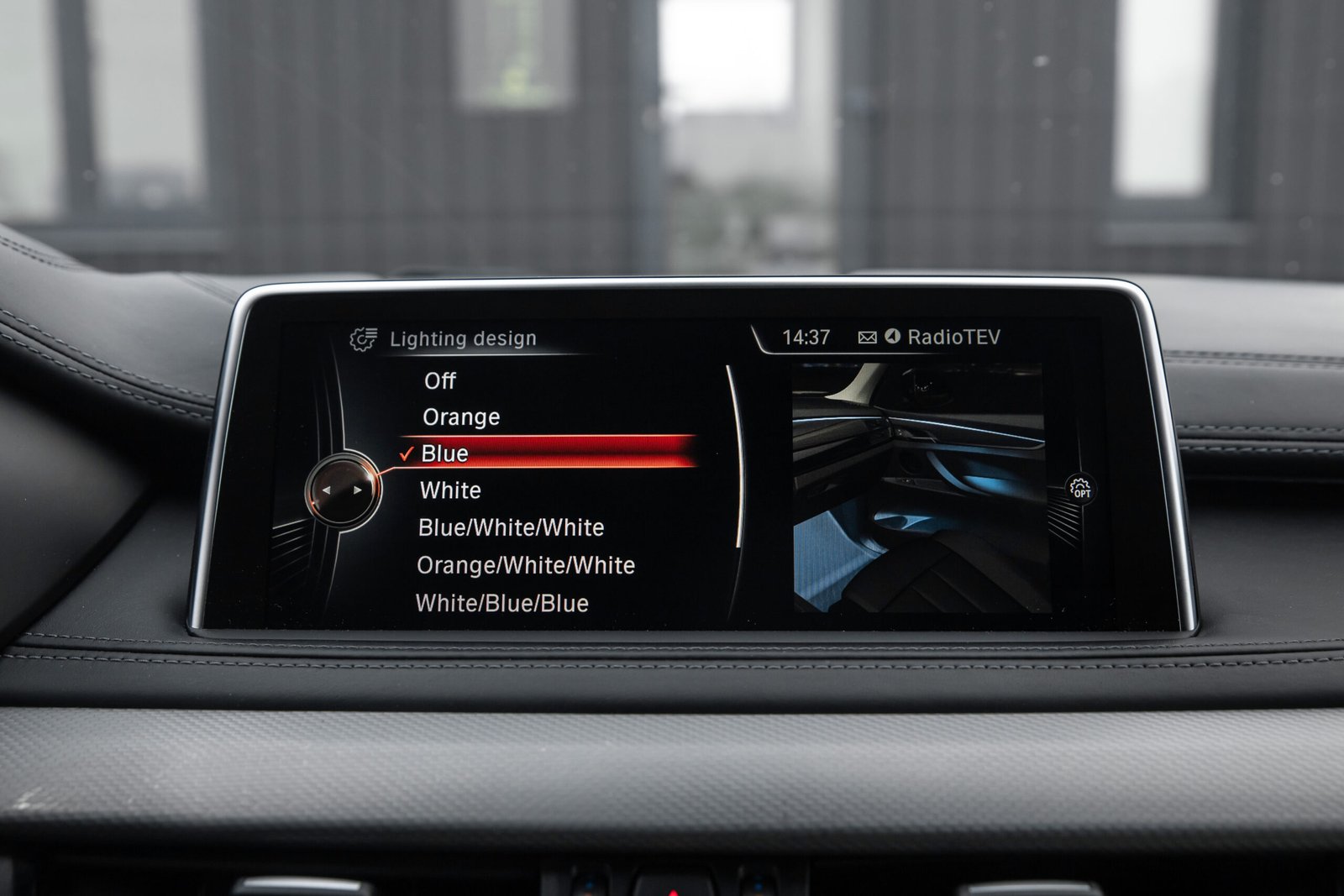 
								BMW X6 3.0D 190KW F16 M-SPORPAKET full									