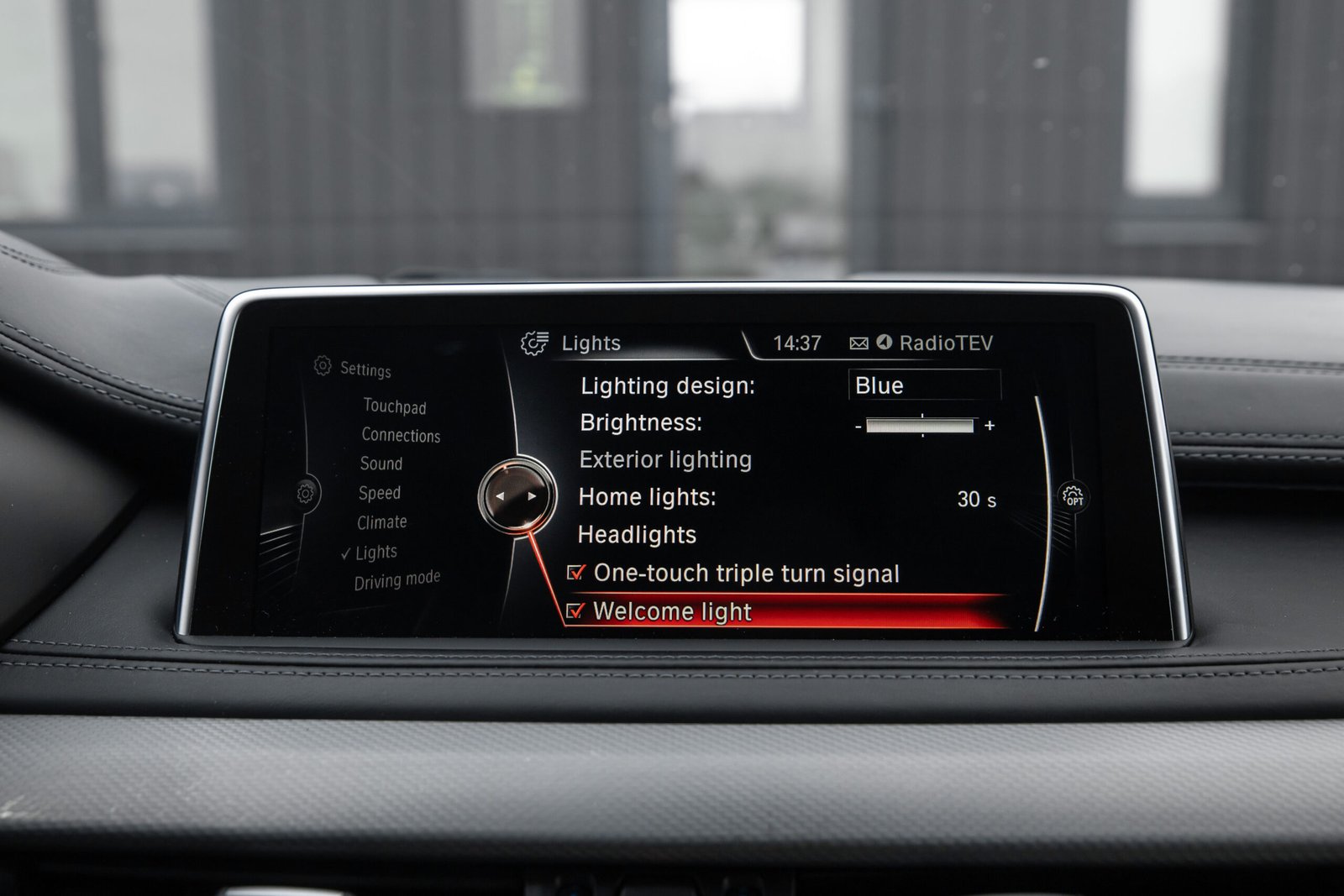 
								BMW X6 3.0D 190KW F16 M-SPORPAKET full									