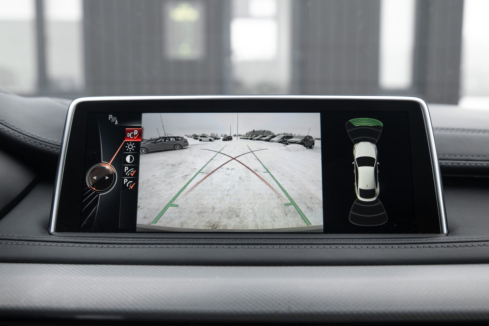 
								BMW X6 3.0D 190KW F16 M-SPORPAKET full									