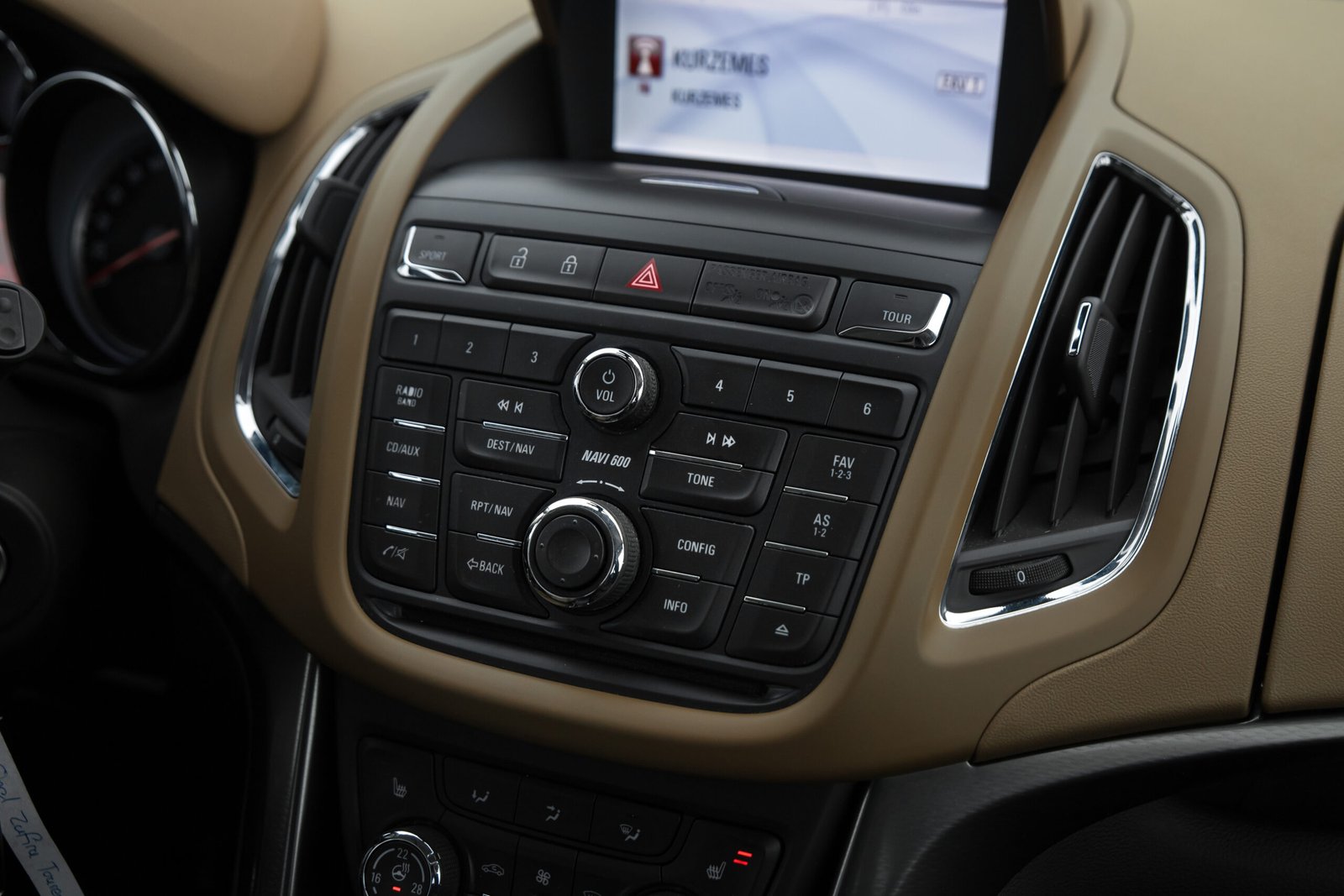 
								Opel Zafira Tour OPC-Line full									