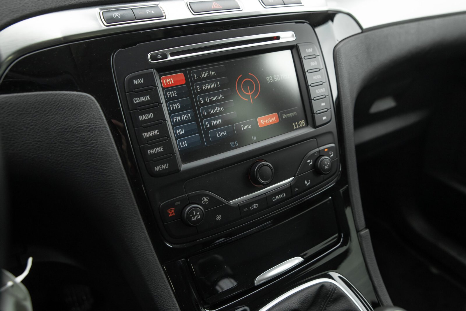 
								FORD S-MAX TITANIUM 1.6D FACELIFT full									