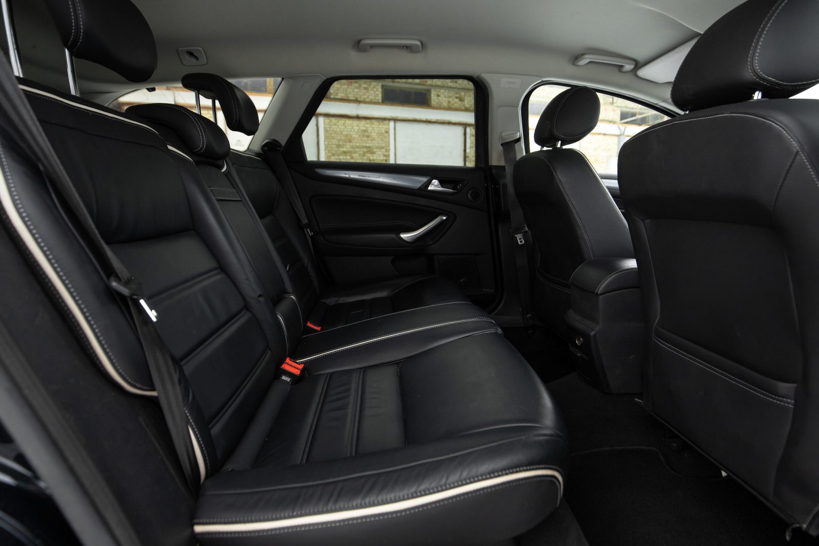 
								FORD MONDEO 1.6D 85KW TITANIUM full									