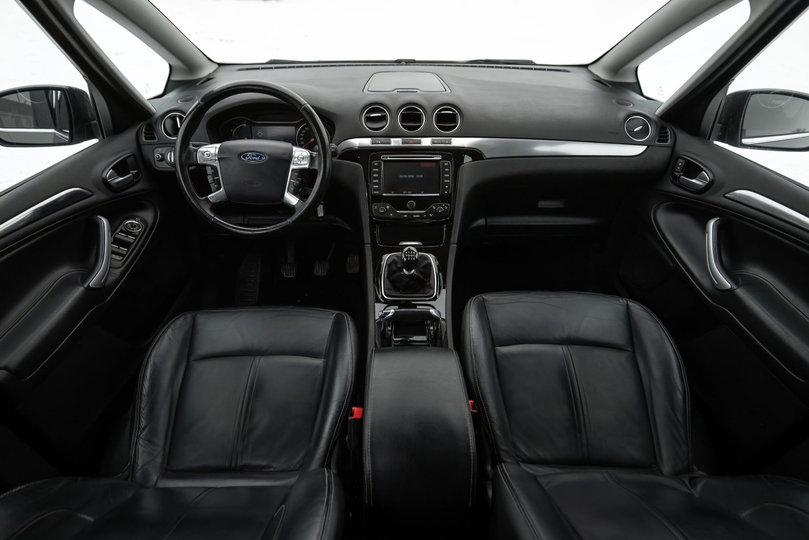 
								FORD S-MAX TITANIUM 2.0D 100KW FACELIFT 7SEATS full									