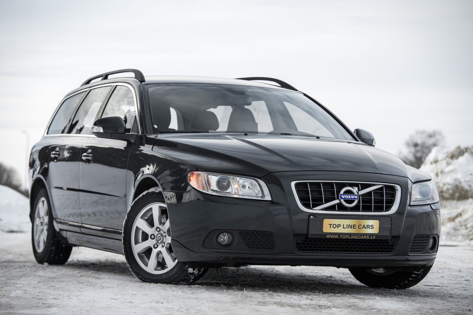 
								VOLVO V70 MOMENTUM 1.6D 85KW FULL OPTIONS full									