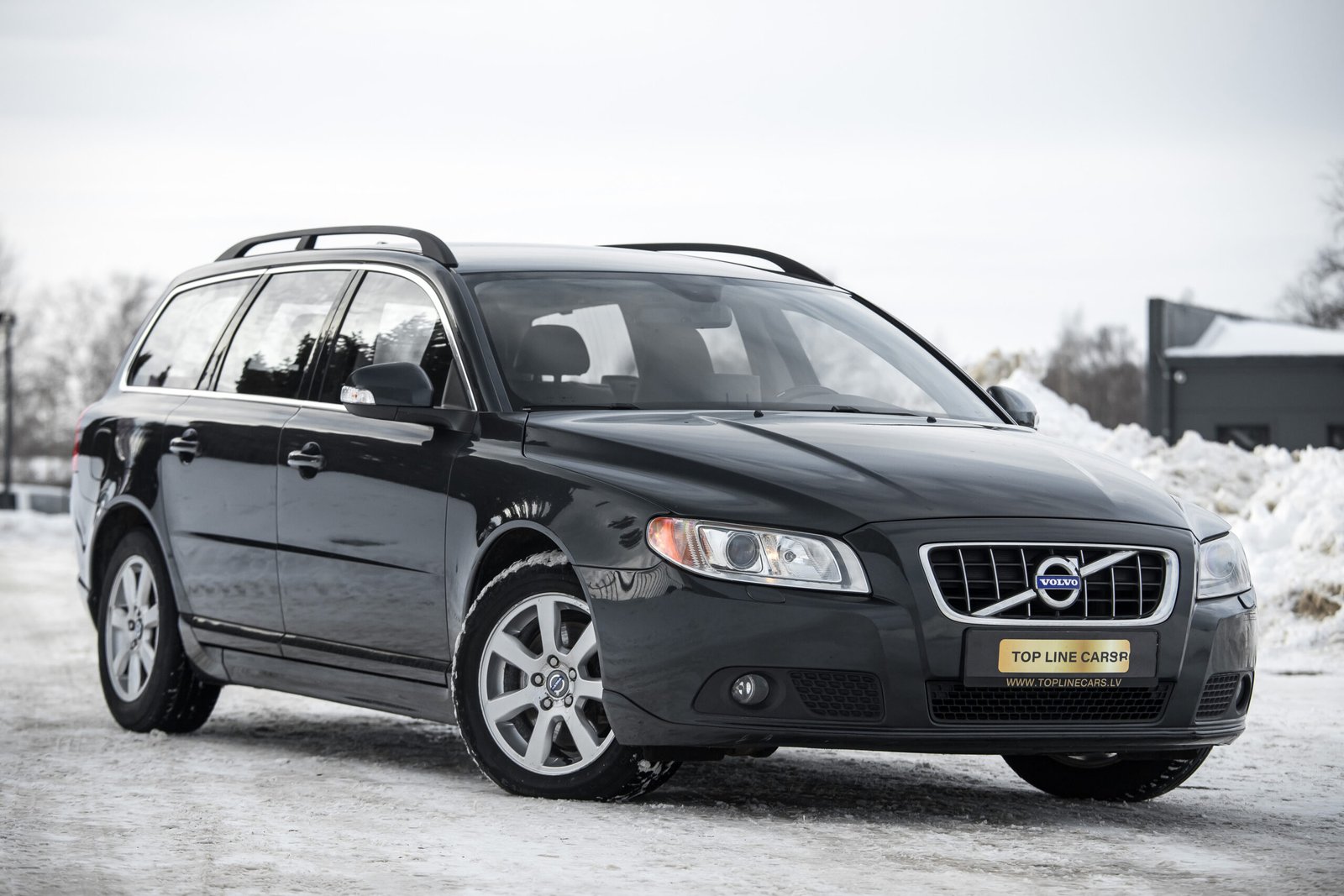 
								VOLVO V70 MOMENTUM 1.6D 85KW FULL OPTIONS full									