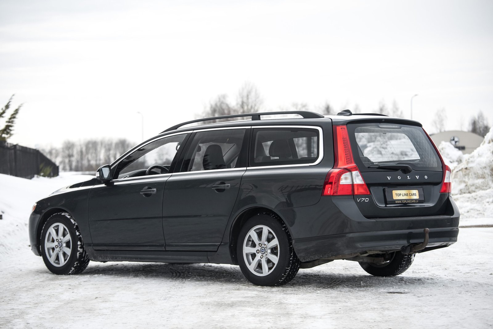 
								VOLVO V70 MOMENTUM 1.6D 85KW FULL OPTIONS full									