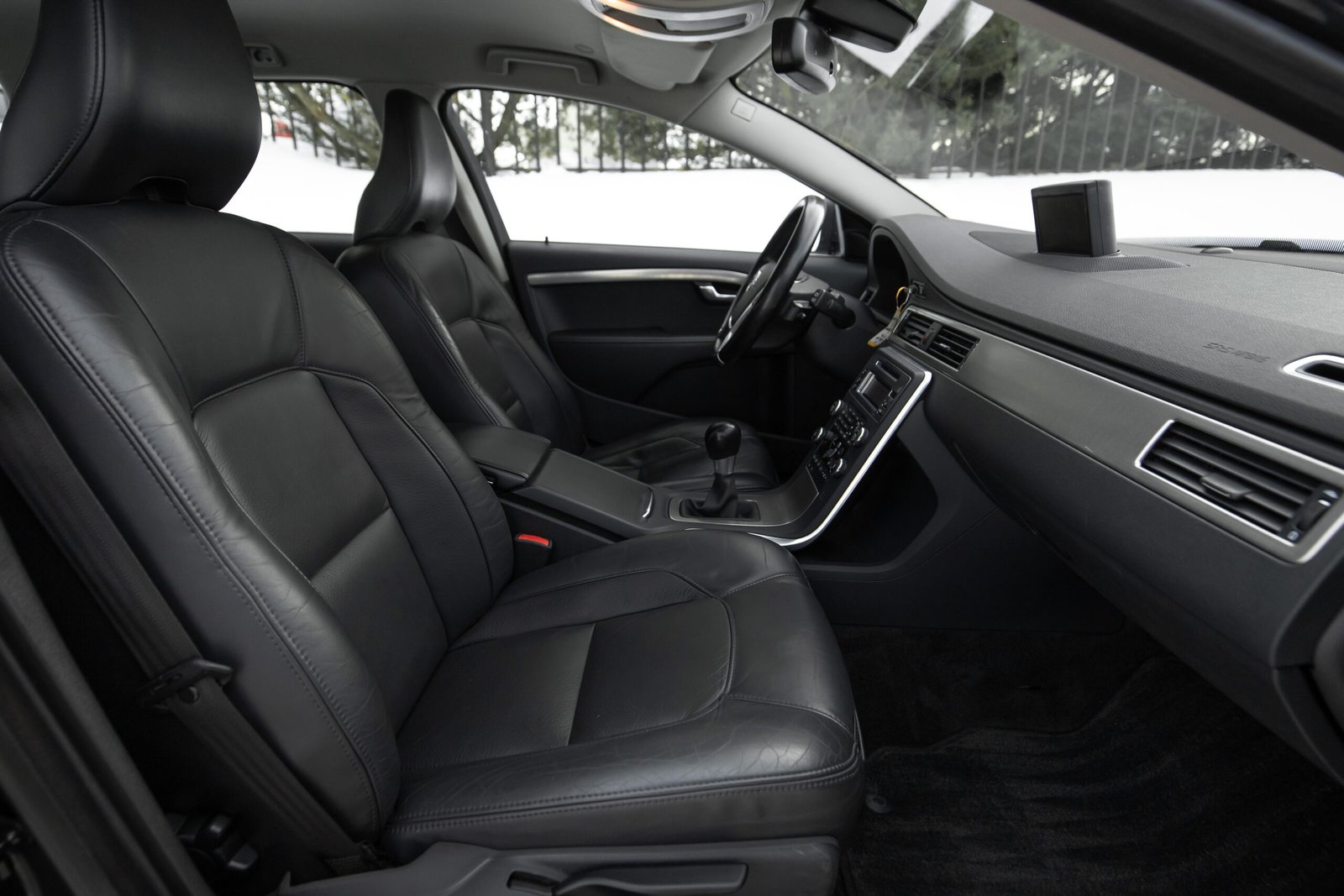 
								VOLVO V70 MOMENTUM 1.6D 85KW FULL OPTIONS full									