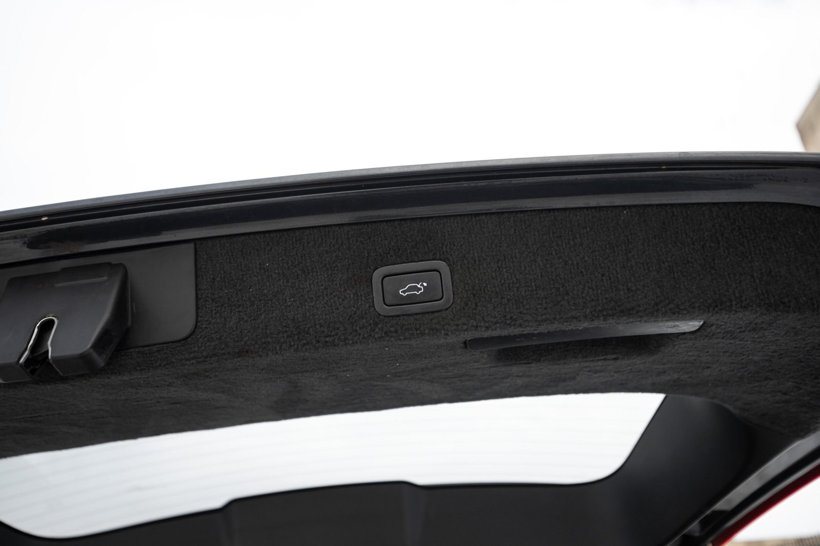 
								VOLVO V70 MOMENTUM 1.6D 85KW FULL OPTIONS full									