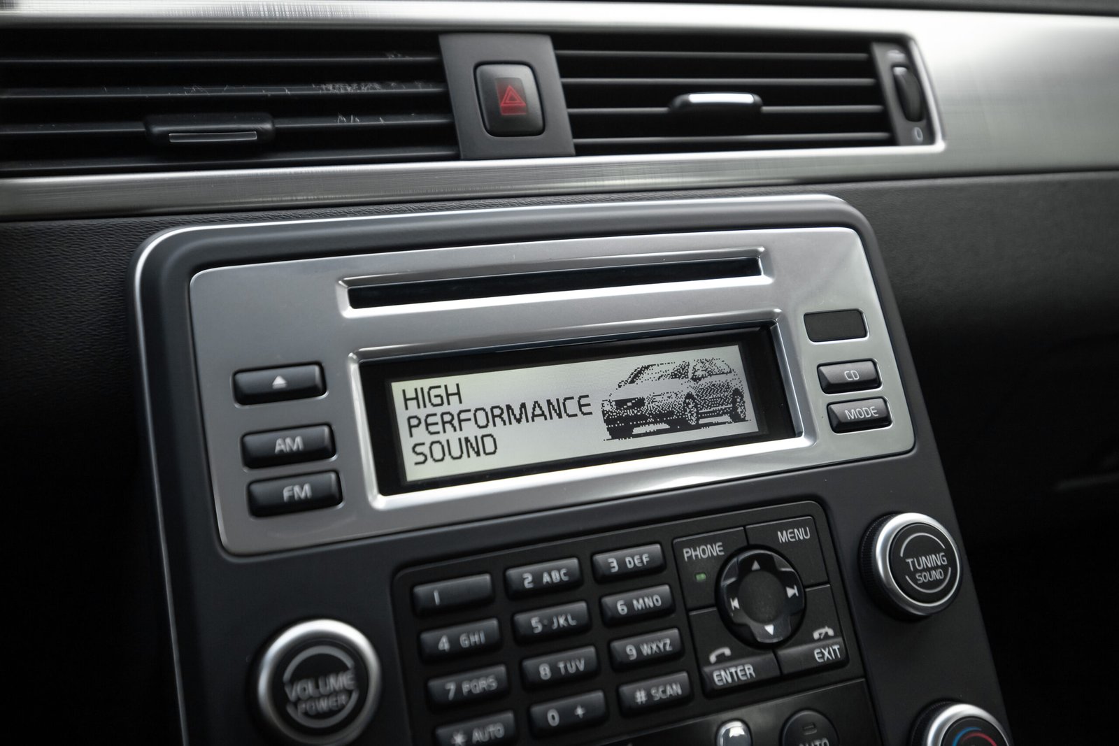 
								VOLVO V70 MOMENTUM 1.6D 85KW FULL OPTIONS full									