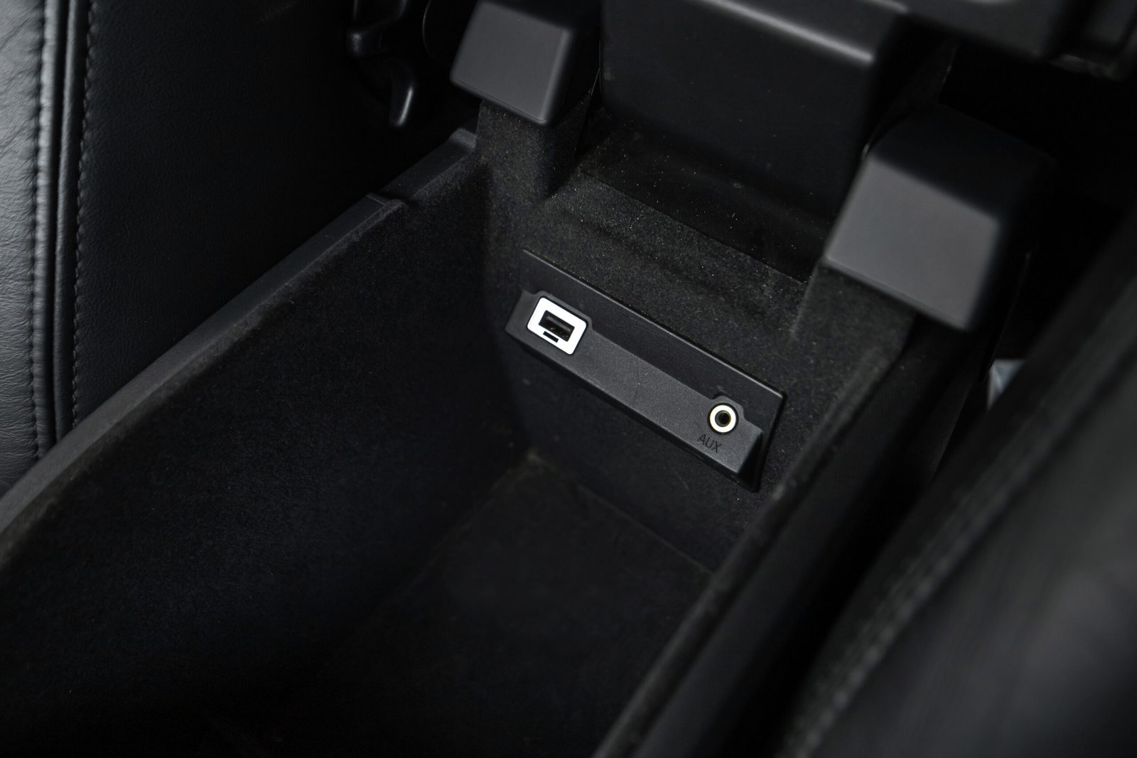 
								VOLVO V70 MOMENTUM 1.6D 85KW FULL OPTIONS full									