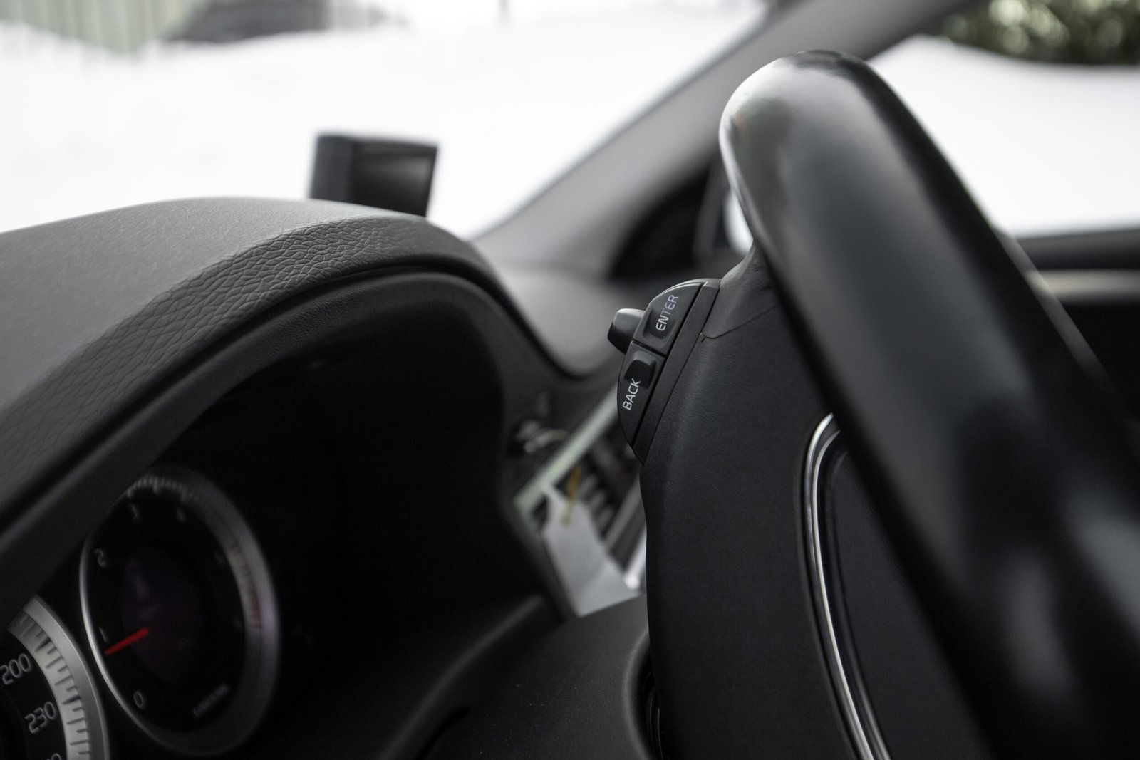 
								VOLVO V70 MOMENTUM 1.6D 85KW FULL OPTIONS full									