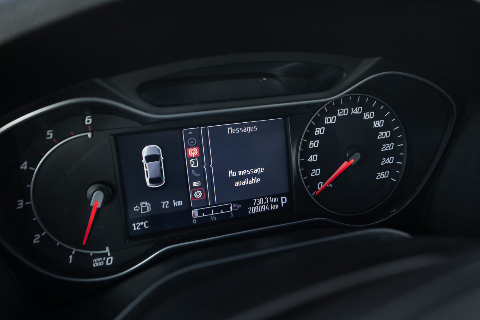 
								FORD S-MAX TITANIUM 2.2D 147KW AUTOMATS PILNAIS full									