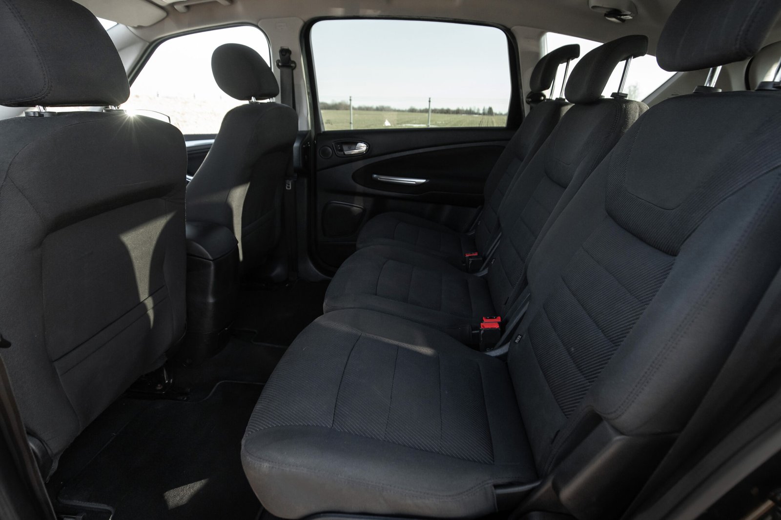 
								FORD S-MAX TITANIUM 2.2D 147KW AUTOMATS PILNAIS full									