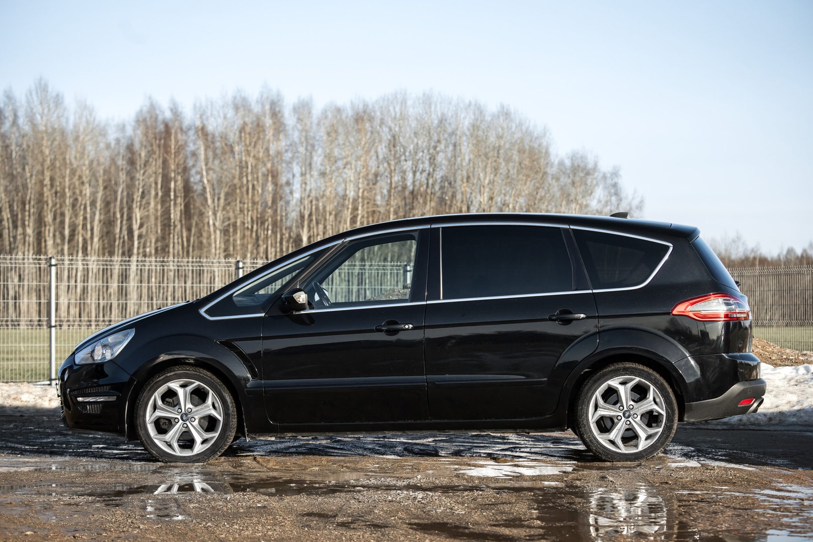 
								FORD S-MAX TITANIUM 2.2D 147KW AUTOMATS PILNAIS full									