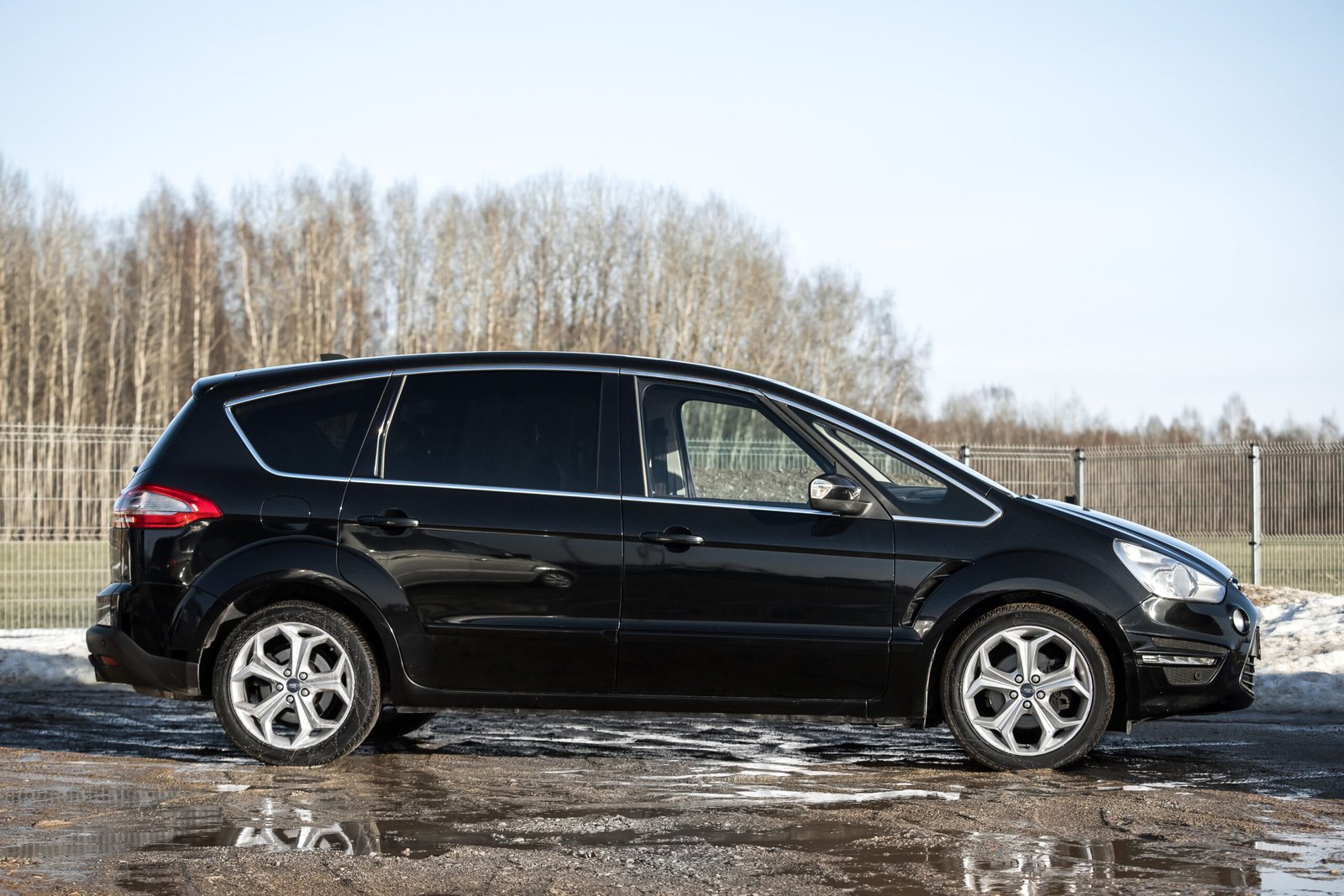 
								FORD S-MAX TITANIUM 2.2D 147KW AUTOMATS PILNAIS full									