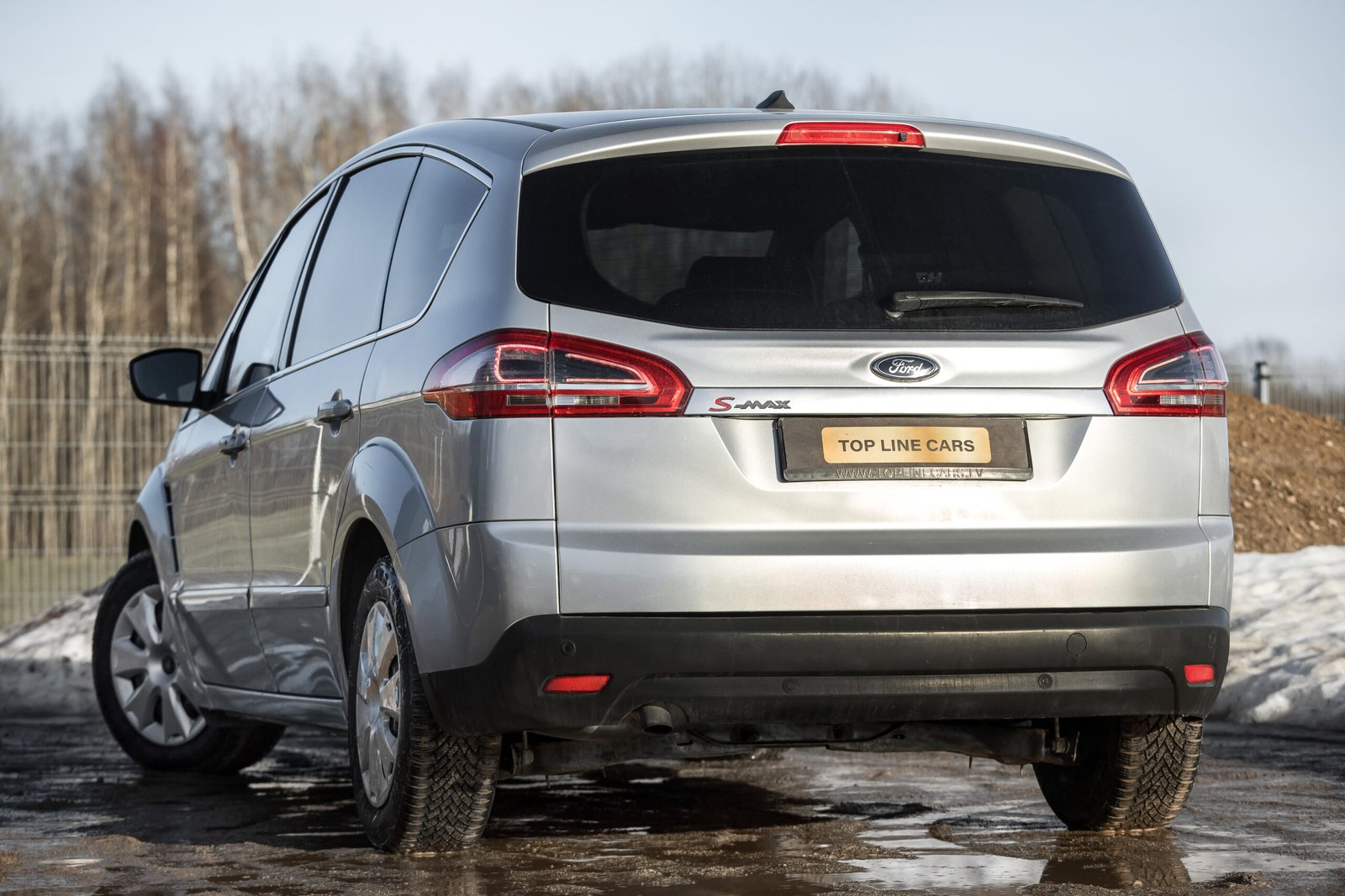 
								FORD S-MAX TITANIUM 2.0D 120KW AUTOMATS full									