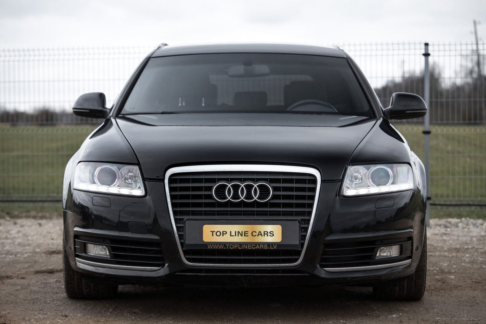 
								AUDI A6 EXCLUSIVE 2.0TDI 100KW full									