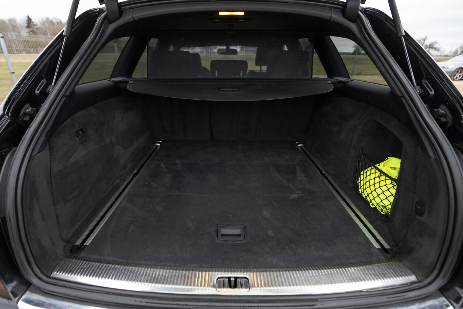 
								AUDI A6 EXCLUSIVE 2.0TDI 100KW full									