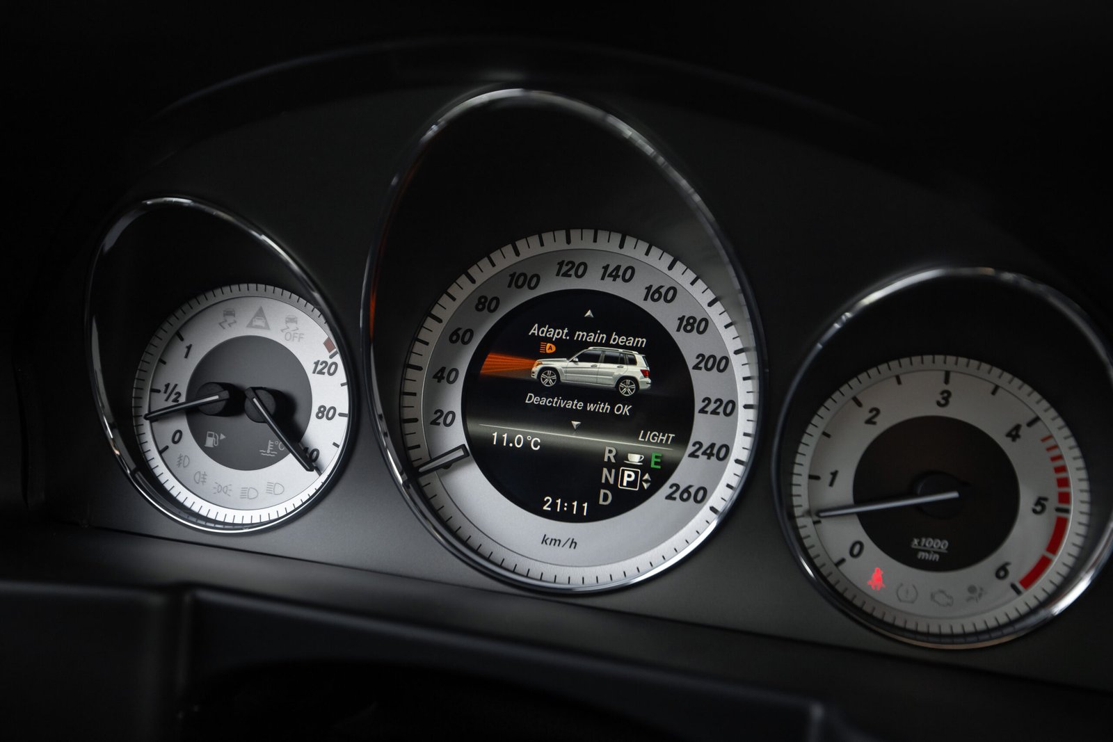 
								Mersedes Benz GLK 350D AMG full									