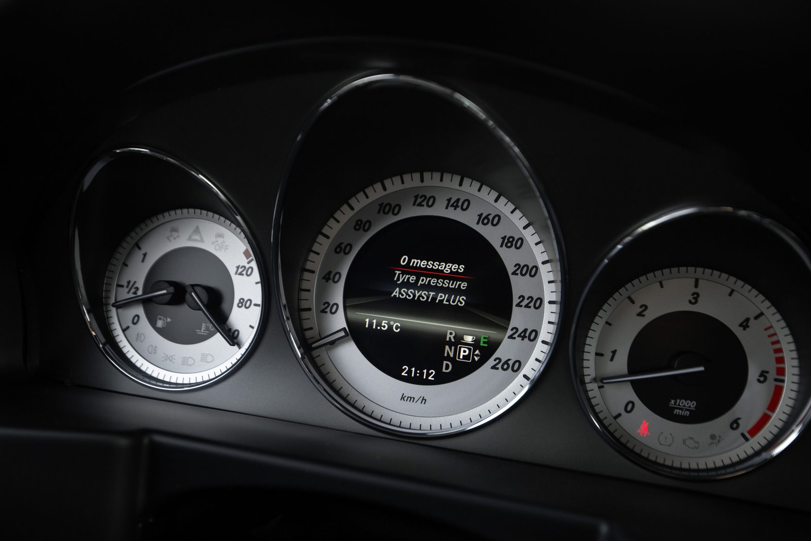 
								Mersedes Benz GLK 350D AMG full									