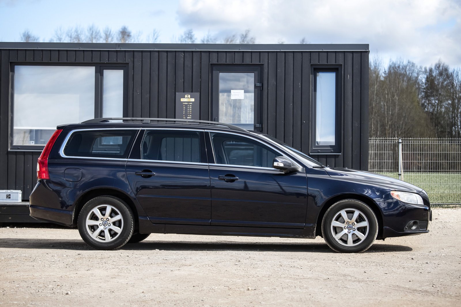 VOLVO V70 MOMENTUM 2.0D 120KW full