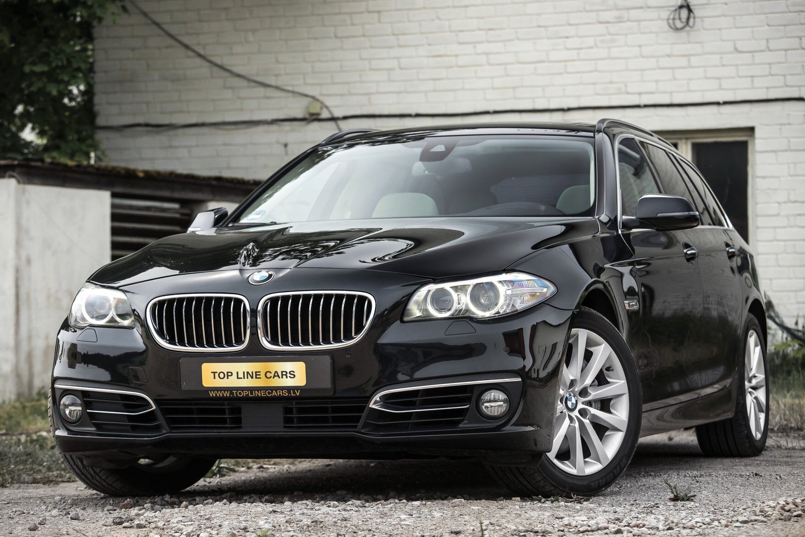 
								BMW 525D FACELIFT 2.0D 160KW full									