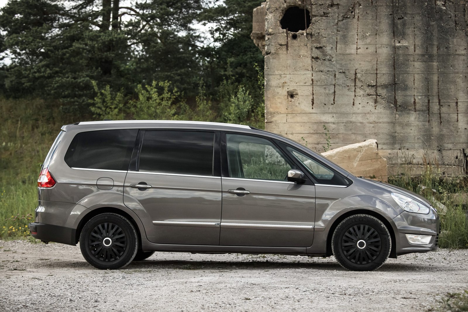
								FORD GALAXY TITANIUM 2.0D 100KW FACELIFT full									