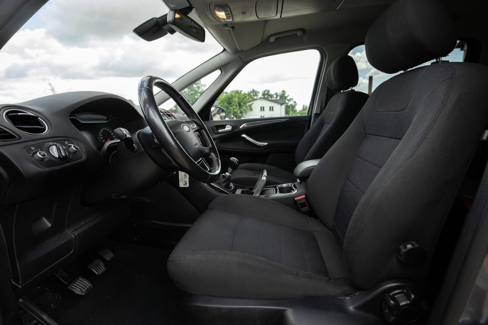 
								FORD GALAXY TITANIUM 2.0D 100KW FACELIFT full									
