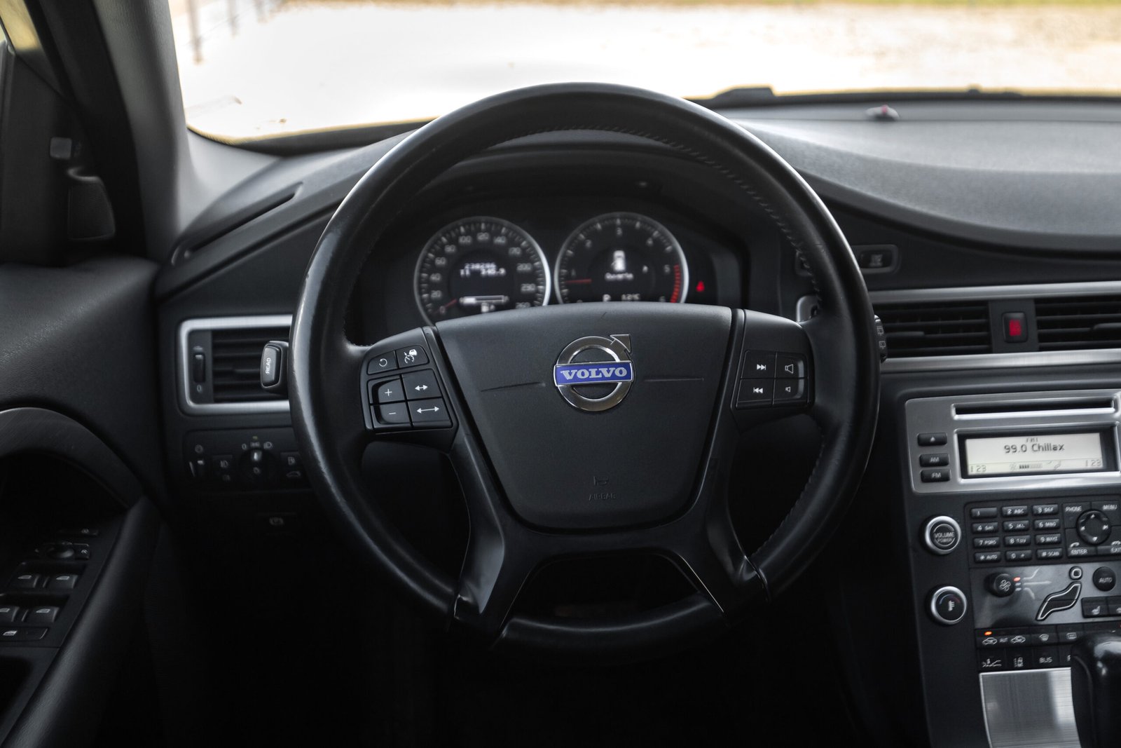 VOLVO V70 MOMENTUM 2.0D 120KW full
